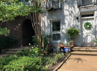 1327 4th St SW TOWNHOUSE 1, Washington, DC 20024