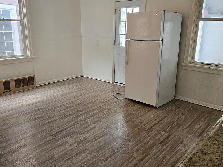 630 S 2nd St — Photo 14