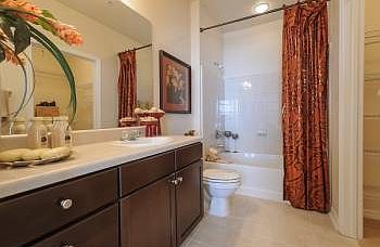 3rd image of 400 Birchall Ln APT 306
