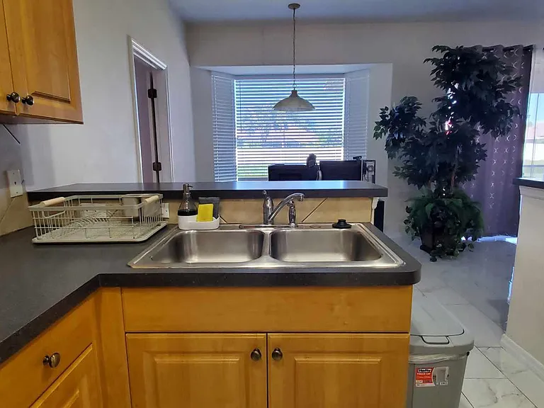 2323 Pan American Blvd — Photo 51