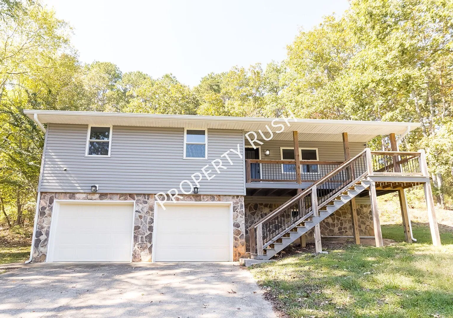 8735 Hidden Branches Rd. Spacious 3 Bed / 3 Bath Home in Harrison! $2,145/mo. — Photo 2