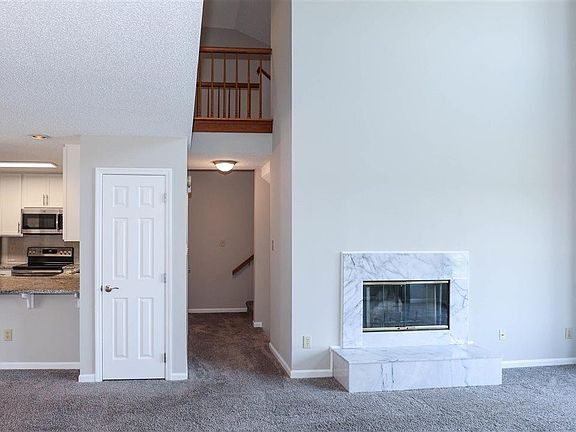 2nd image of 5058 Chancel Dr SE #0