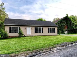 311 Divine Dr, Martinsburg, WV 25403