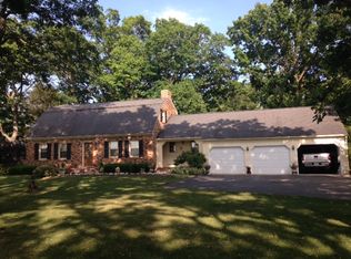 13062 E 6 Mile Grove Rd, Momence, IL 60954