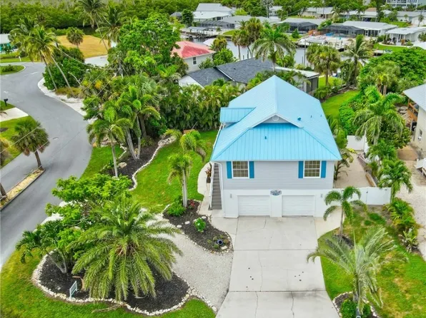 17750 Rebecca Ave, Fort Myers Beach, FL 33931