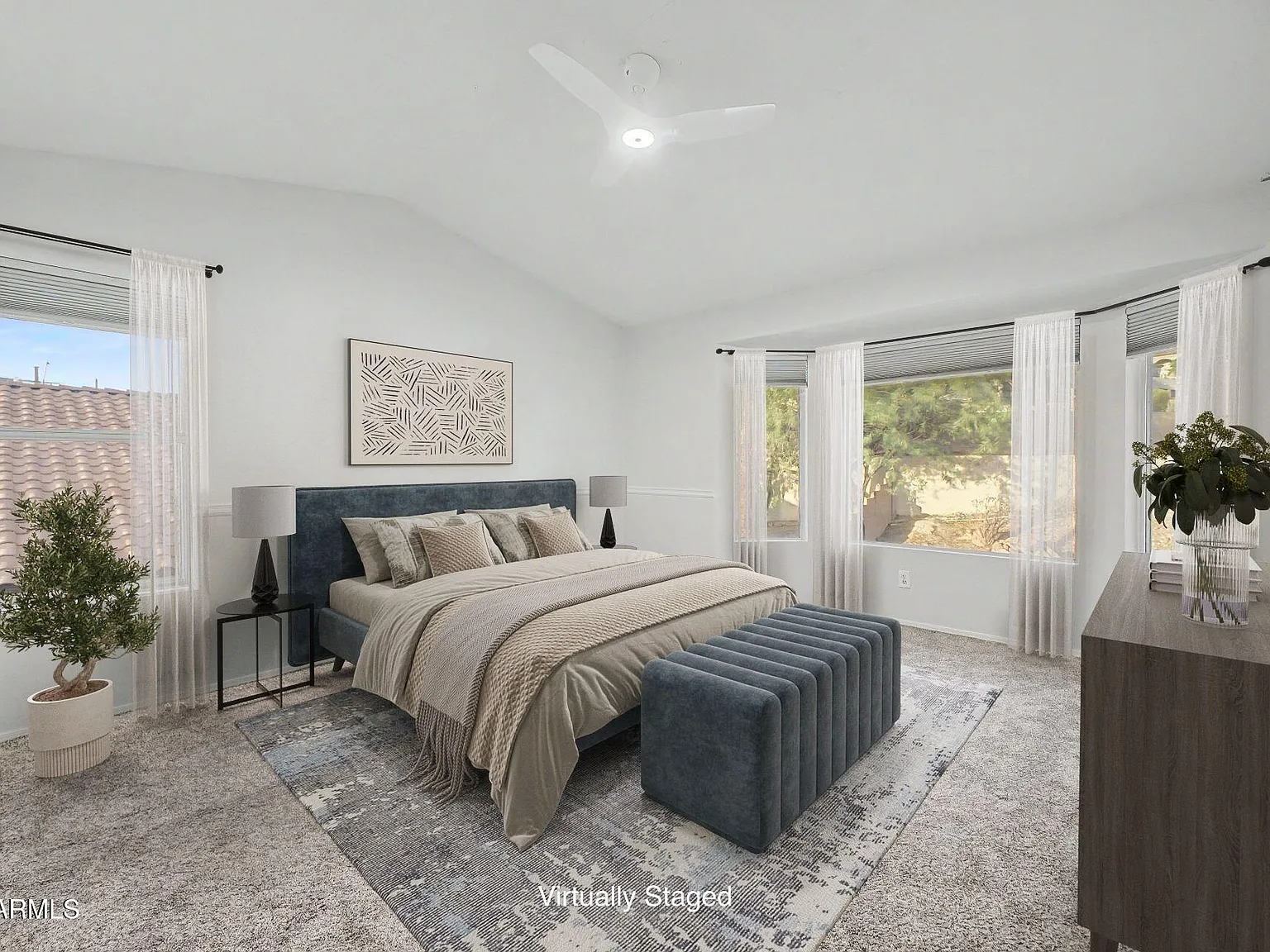 4 bed, 3.0 bath, 2014 sqft, $3,150 — Photo 4