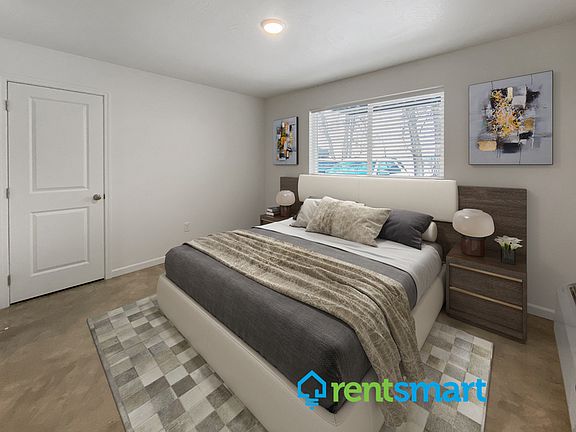4th image of 1824 W Central Ave #101