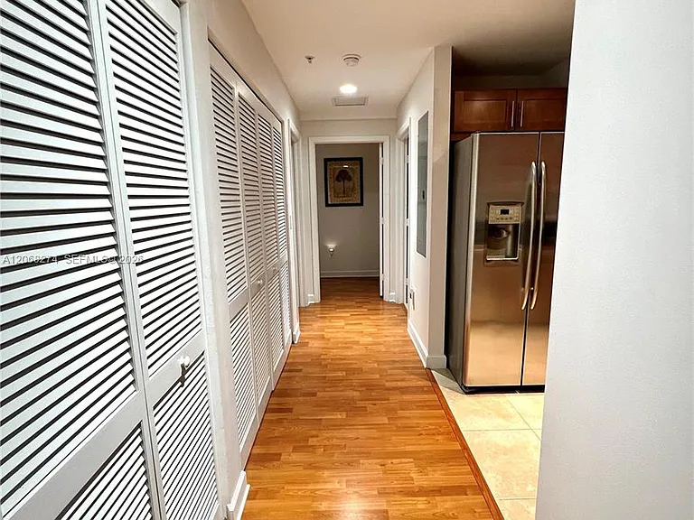 8390 SW 72nd Ave #521 — Photo 15
