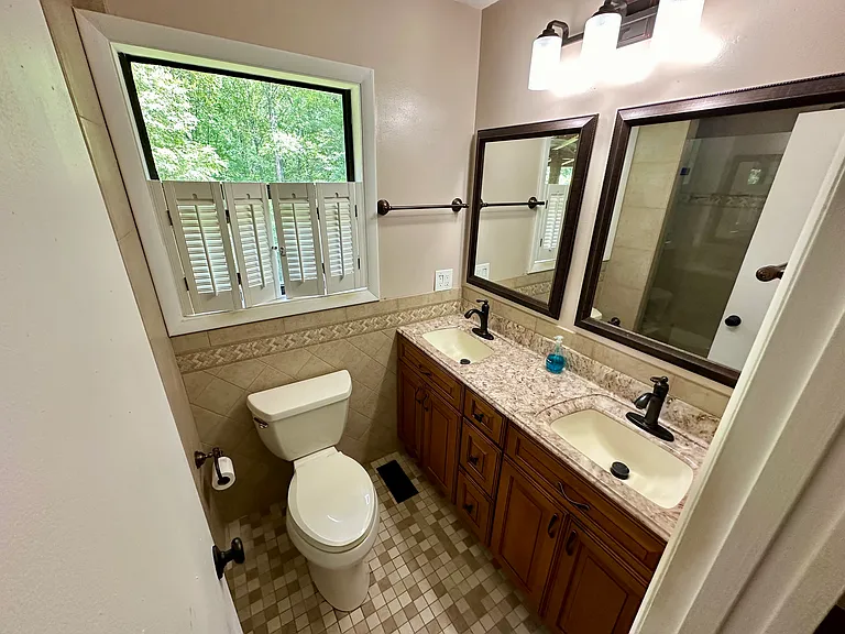 471 Curtis Creek Rd — Photo 22