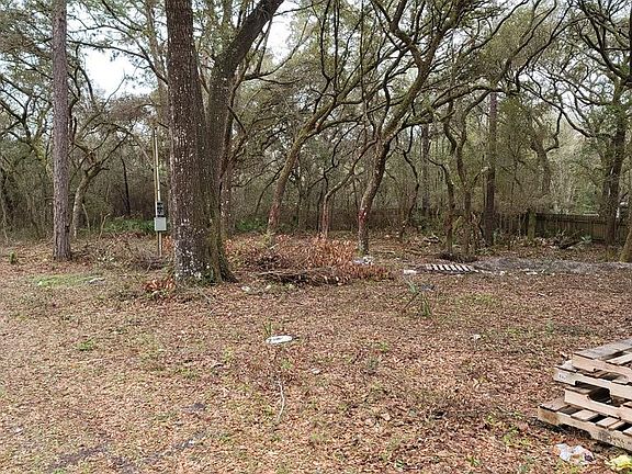 3rd image of 184 NE 433rd Ave