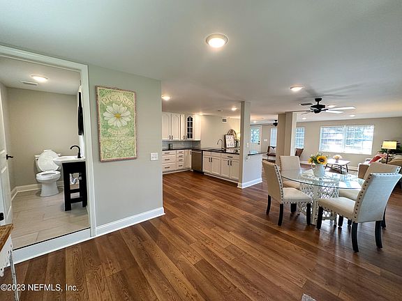 5th image of 7862 LAKE GENEVA Lane