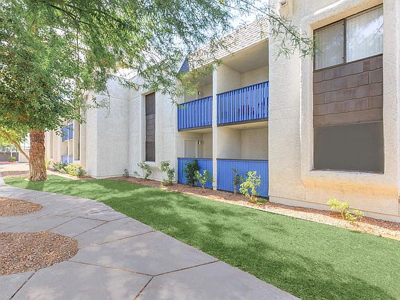 5th image of 2107 W Broadway Rd #159
