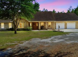 1640 Red Dog Rd, De Leon Springs, FL 32130