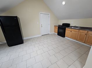 115 Carmel St #A3, New Haven, CT 06511