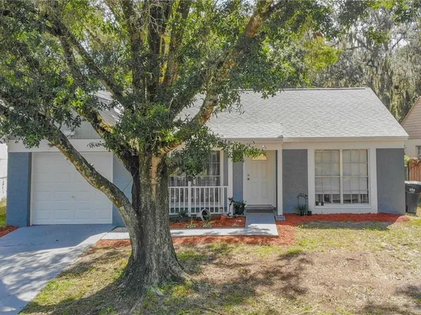 8607 Misty River Ct, Tampa, FL 33637