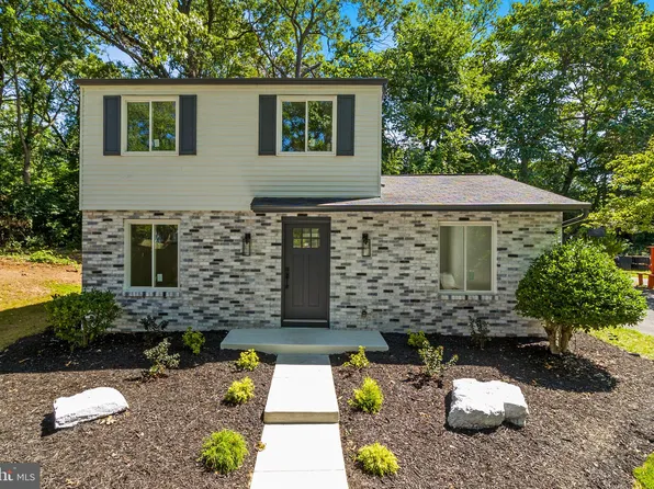 18326 Quondal Ct, Gaithersburg, MD 20877