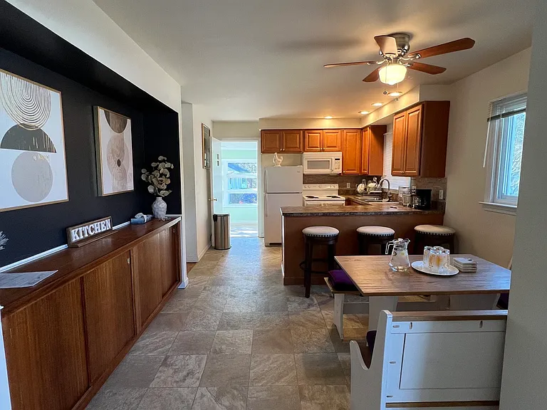 5 Hotchkiss Ter — Photo 8