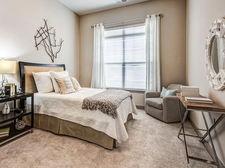 Reserve at Kenton Place Apartment Homes — Photo 5