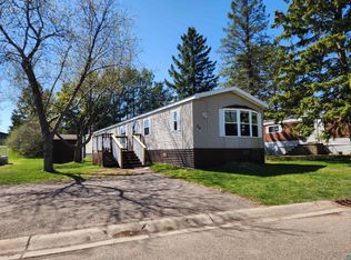 39 Foxtail Ave, Duluth, MN 55810