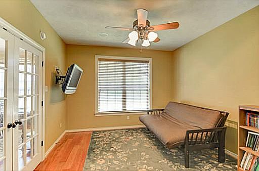 4th image of 18254 Windmill Ct