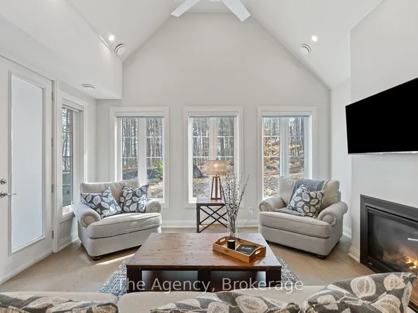 2054 Peninsula Rd #39, Muskoka Lakes, ON P0B 1J0