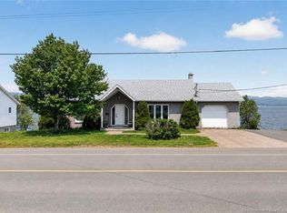 275 Vanier St, Campbellton, NB E3N 1V1