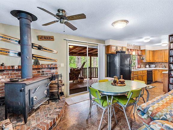 5th image of 870 N Colony Surf Drive