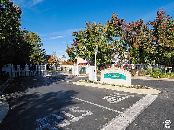 5th image of 557 E Villager Ln