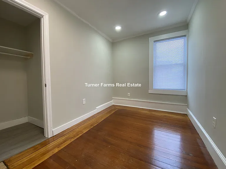 Humphreys St — Photo 12