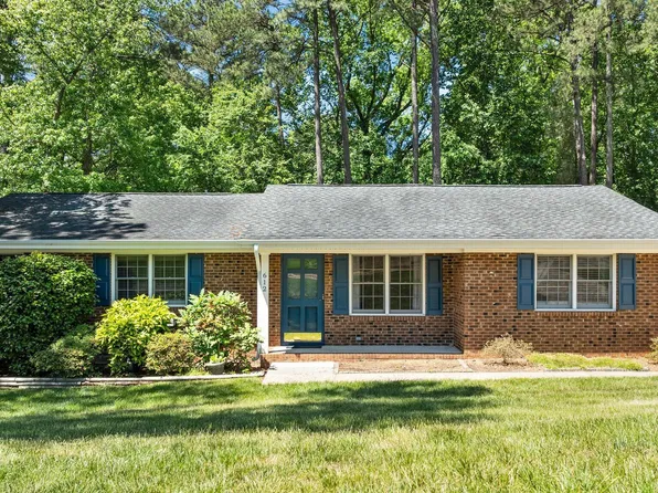 612 Harvest Ln, Raleigh, NC 27606