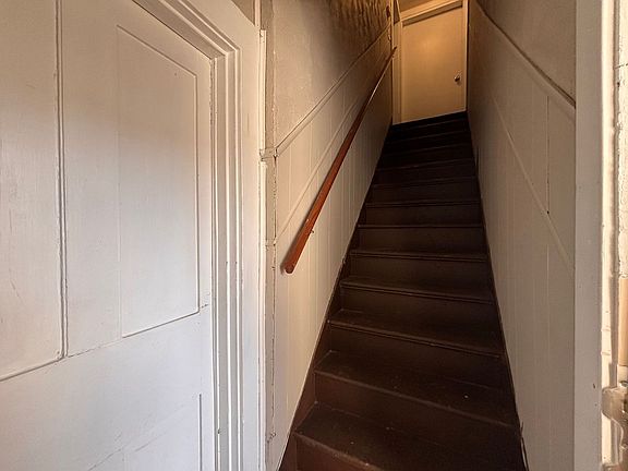 3rd image of 3414 Gamble Ave Floor 2