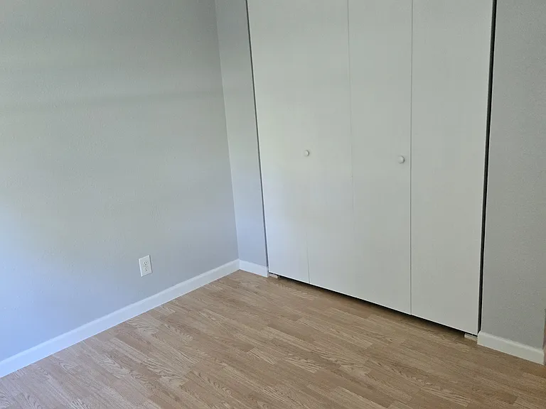 5015 Highland Dr — Photo 20