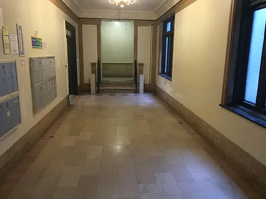 Rented by BRICK & GALO REALTY CORP | media 31