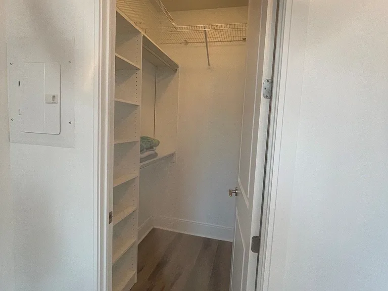 21 Balmuto St #1004 — Photo 11