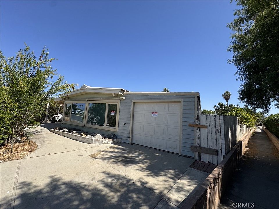 1st image of 140 San Carlos Dr