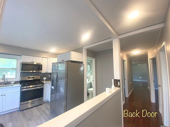 4th image of 1733 5th Ave