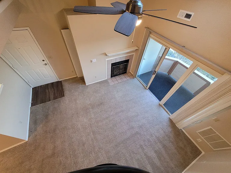 2720-2758 Mirage Dr — Photo 14