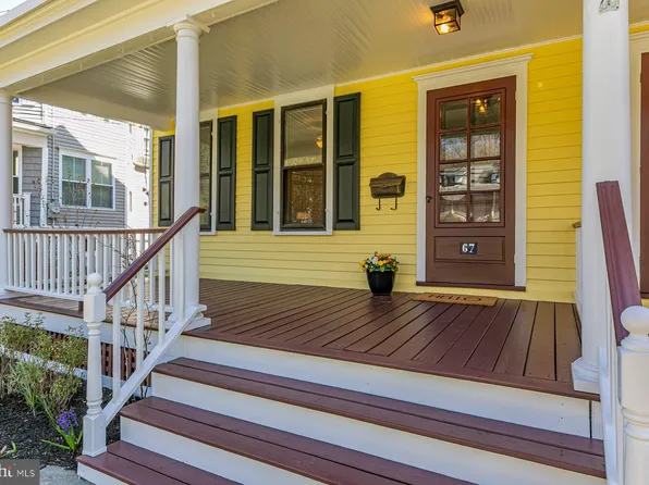 67 N Greenwood Ave, Hopewell, NJ 08525