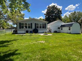 715 Oak St, Shawano, WI 54166