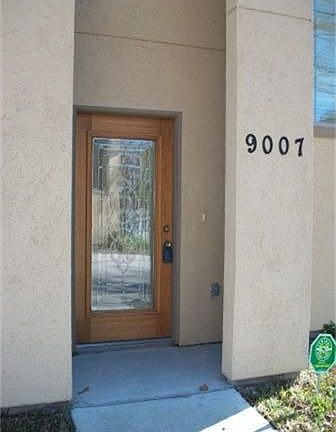 2nd image of 9007 Laverne Park Ln