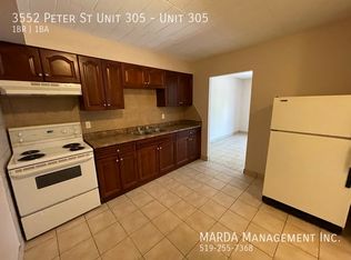 3552 Peter St UNIT 305, Windsor, ON N9C 1J5