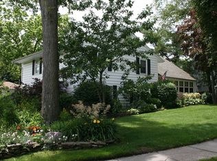 170 Bethpage Rd, Farmingdale, NY 11735