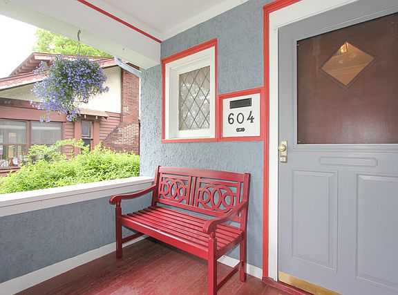 3rd image of 604 Wesley Ave
