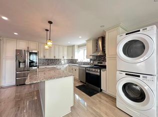 88 Radford St #2, Staten Island, NY 10304