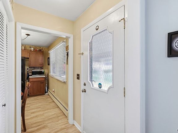 4th image of 4313 Belmont Dr