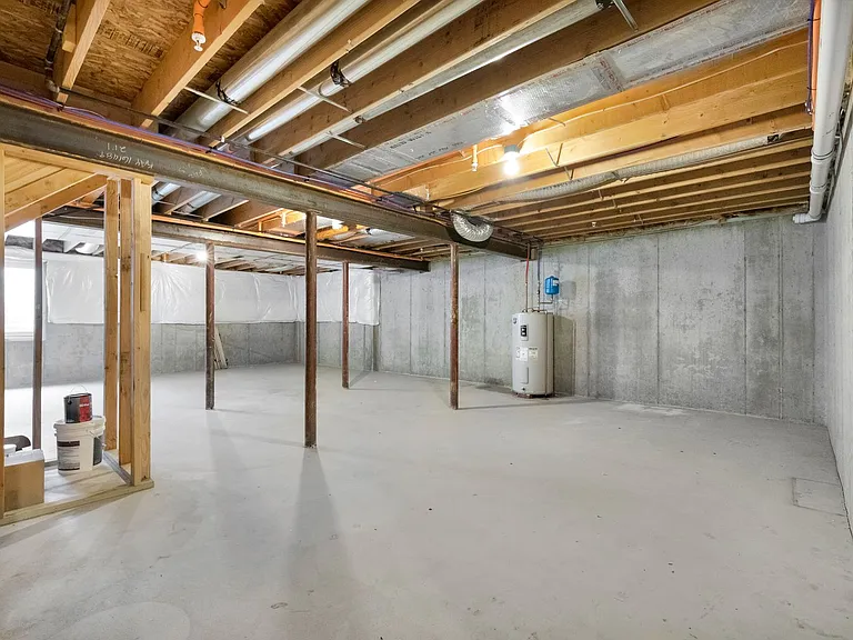 245 Snapdragon Way — Photo 41