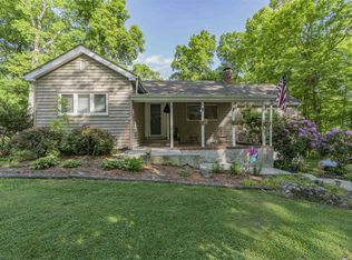 108 Sunset Dr, Wappingers Falls, NY 12590