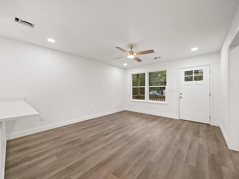 331 Crescent Ave — Photo 12