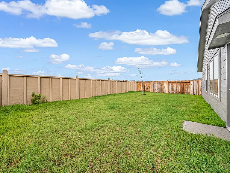 25625 Rose Creek Dr — Photo 25