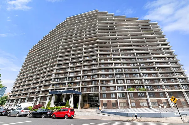 Sold by Compass | media 10